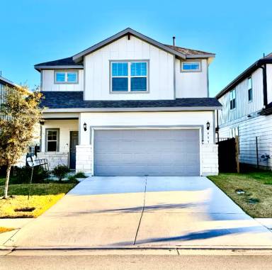 Main picture of 465 Pickrell Loop