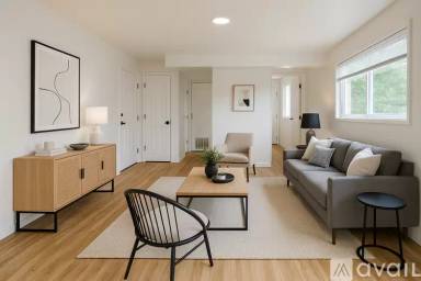 Main picture of 497 Old Boston Rd