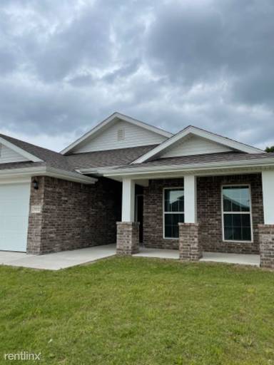 Main picture of 5532 W 34th Pl