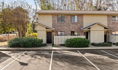 Main picture of 2807 Waddell Rd