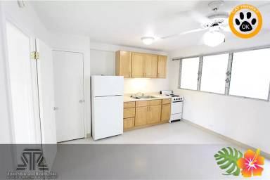 Main picture of 444 Kuamoo St