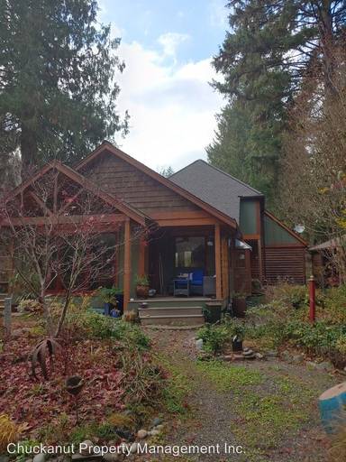 Main picture of 72 Honeycomb Ln