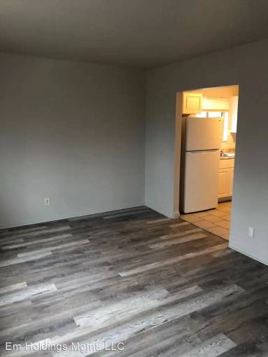 Main picture of 327 Fillmore St