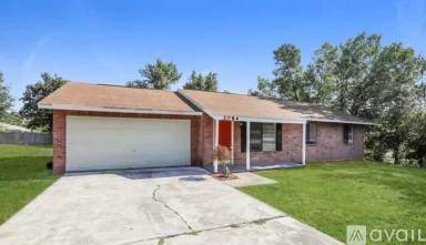 Main picture of 2083 Everest St