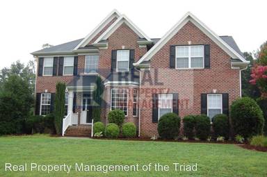 Main picture of 8005 Ives Dr