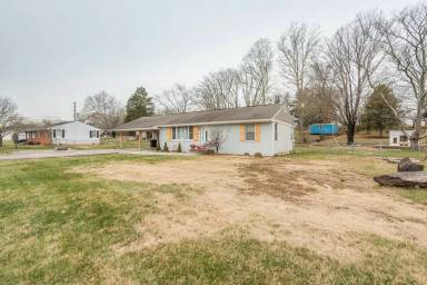 Main picture of 3611 Essary Dr