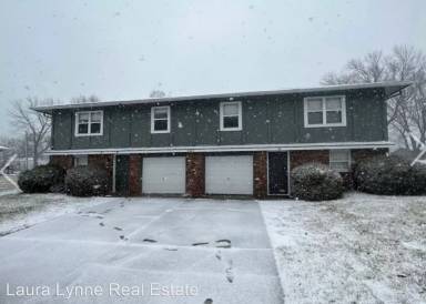 Main picture of 403 NE Westwind Dr
