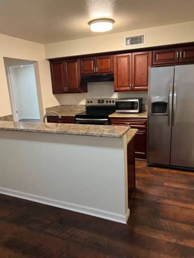 Main picture of 301 Del Verde Cir