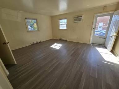 Main picture of 6100 Strathmore Rd