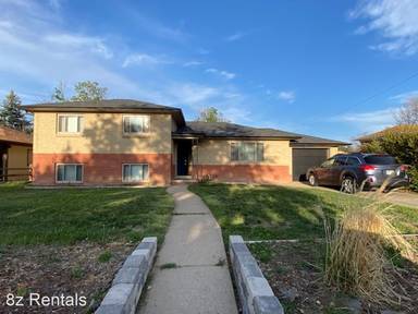Main picture of 2250 Nome St