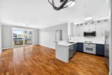 Main picture of Park Boulevard West