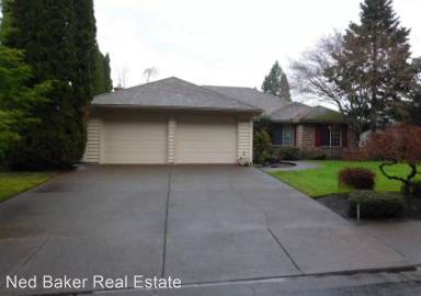 Main picture of 679 McNary Estates Dr N