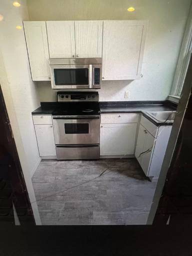 Main picture of 247 Semple St