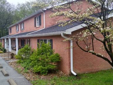 Main picture of 208 Rustic Lodge Rd