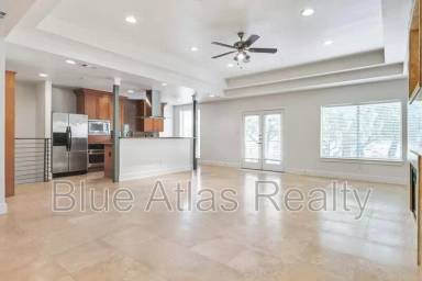 Main picture of 2690 Rockbrook Dr