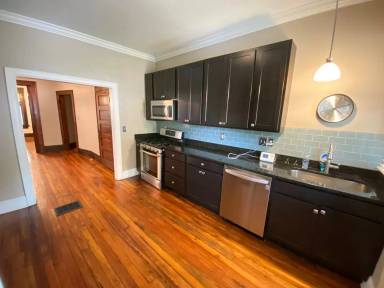 Main picture of 634 Neil Ave