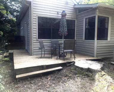 Main picture of 202 Maple Ave