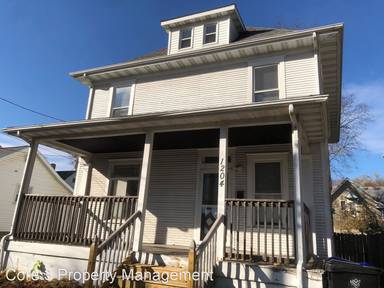Main picture of 1204 N Madison St