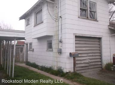 Main picture of 624 1/2 Mitchell St
