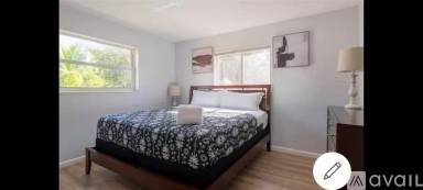 Main picture of 1631 Hollywood Blvd