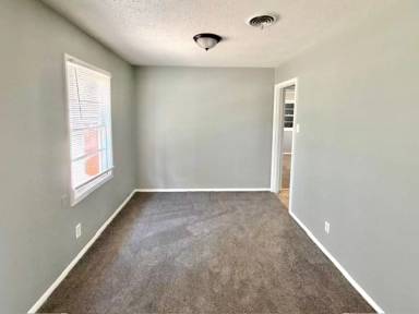 Main picture of 3203 Aden St