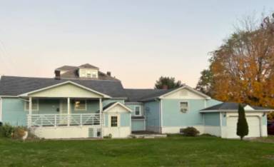 Main picture of 391 Whipple Ave