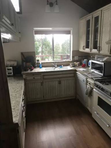 Main picture of 24333 Horst Dr