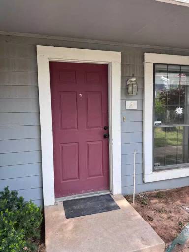 Main picture of 1037 E 57th Pl
