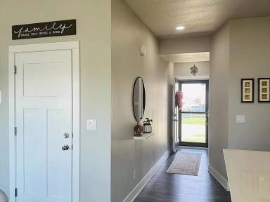Main picture of 802 NE 14th St