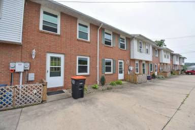 Main picture of 73 Cider Press Rd