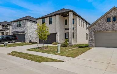 Main picture of 706 Melody Hill Dr