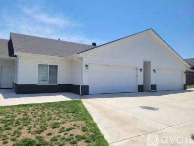 Main picture of 463 S Longbranch Dr