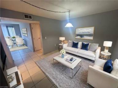 Main picture of 3704 Broadway