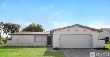 Main picture of 3808 SE 2nd Pl