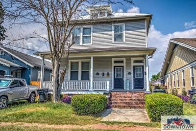 Main picture of 214 Ellis Street