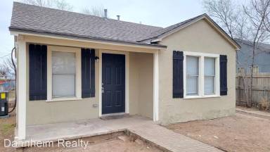 Main picture of 620 S 7th St