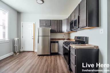 Main picture of 6214 S Dorchester Ave