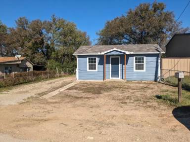 Main picture of 4916 Roadrunner Rd