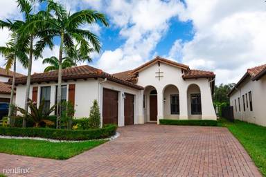 Main picture of 3636 NW 83rd Way