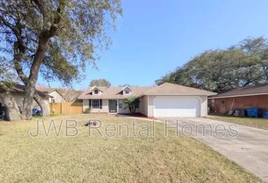 Main picture of 3257 Hampstead Dr