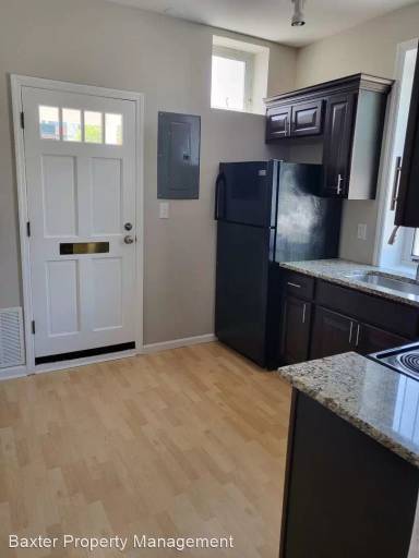 Main picture of 278 Mill St