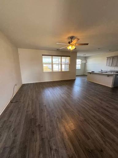 Main picture of 1032 Hawks Nest Ln
