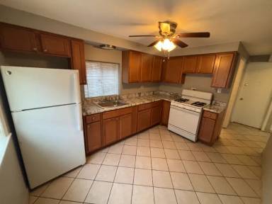 Main picture of 1409 S Central Ave