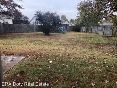 Main picture of 5914 Megan Dr