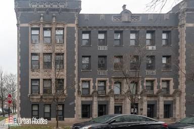 Main picture of 4875 N Magnolia Ave Apartments