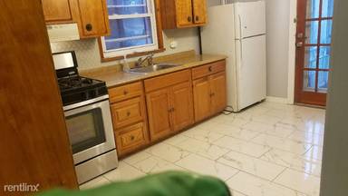 Main picture of 131 Grace St