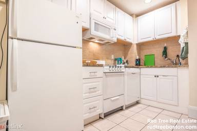 Main picture of 39 Hemenway St