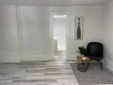 Main picture of 1202 N 7th St