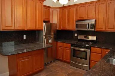 Main picture of 2536 Sutter St
