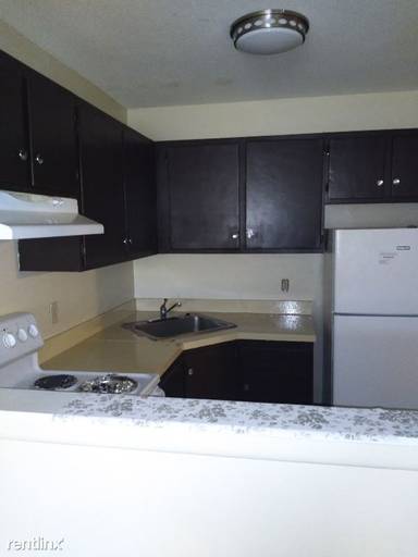 Main picture of 467 Allen St